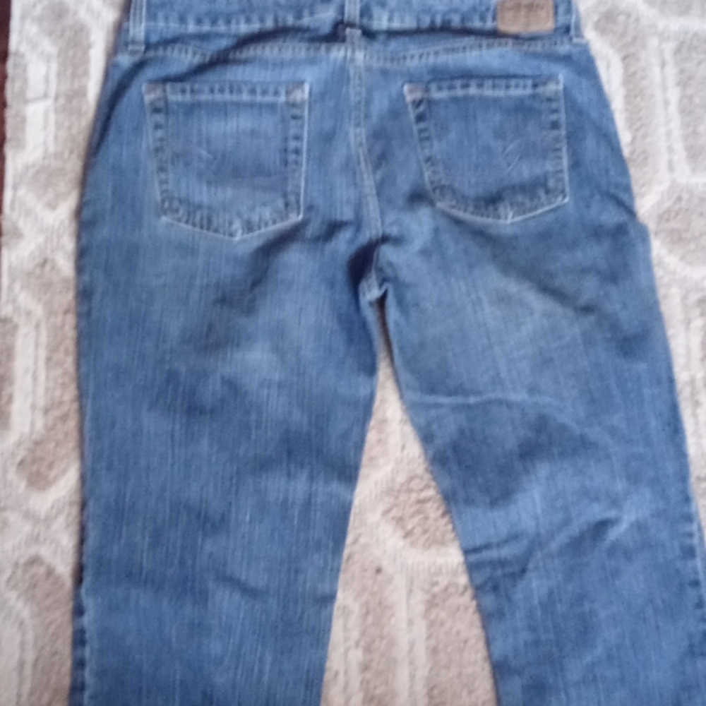 Levi's Low-Rise Bootcut Jeans 10 Short
